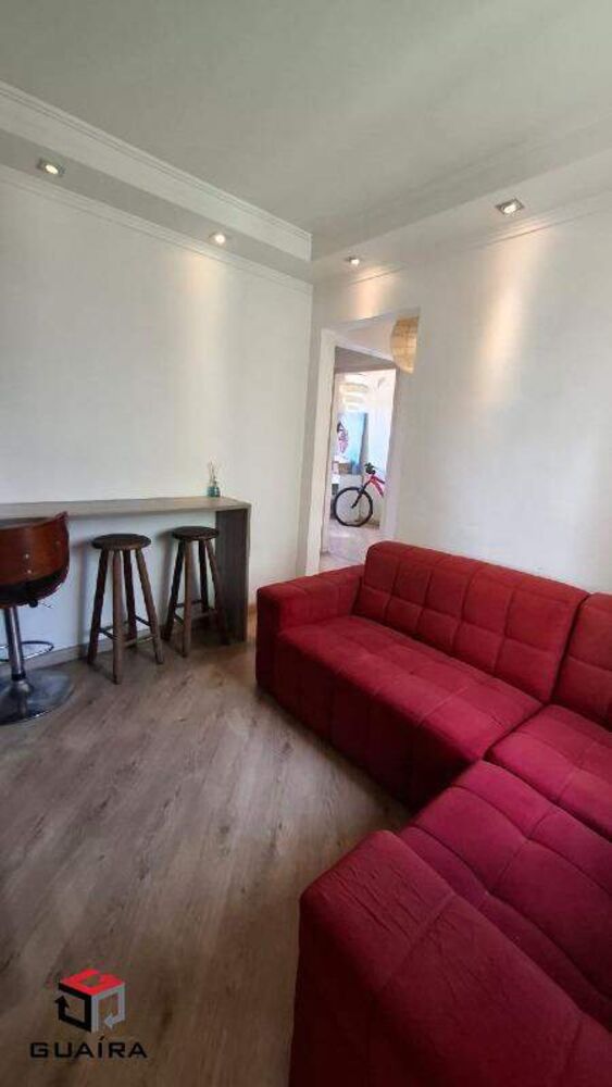 Apartamento à venda com 2 quartos, 42m² - Foto 2