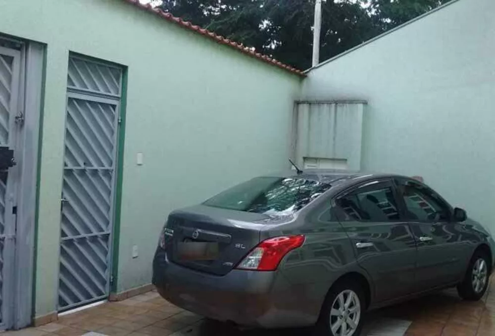 Sobrado à venda com 4 quartos, 300m² - Foto 2