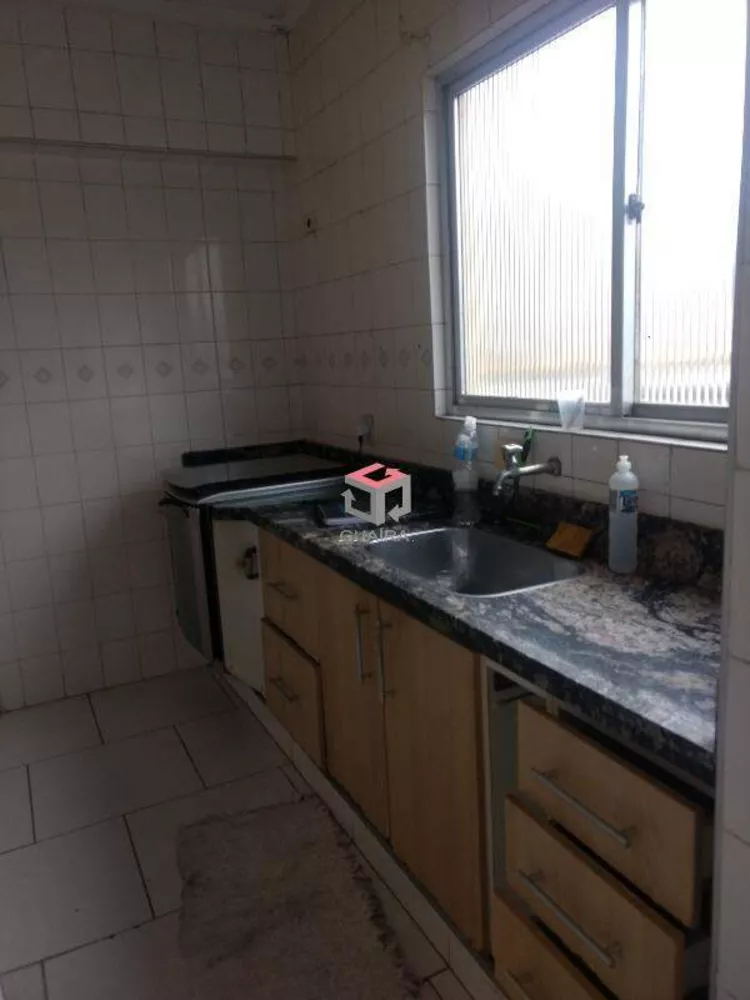 Apartamento à venda com 2 quartos, 100m² - Foto 4