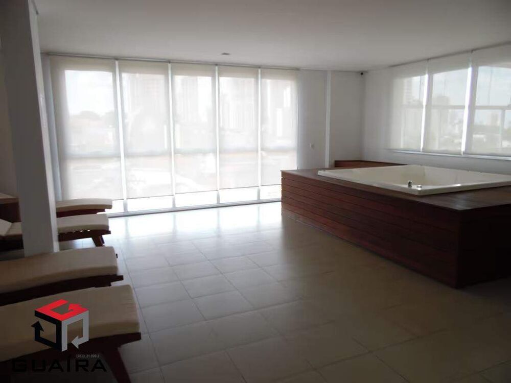 Apartamento à venda com 3 quartos, 140m² - Foto 4