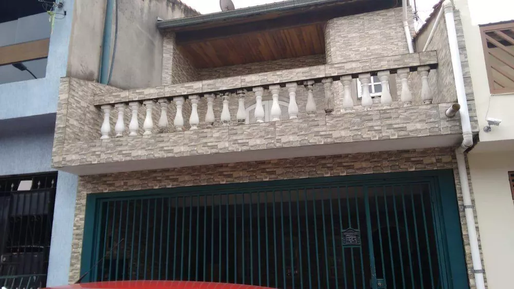 Sobrado à venda com 4 quartos, 236m² - Foto 2