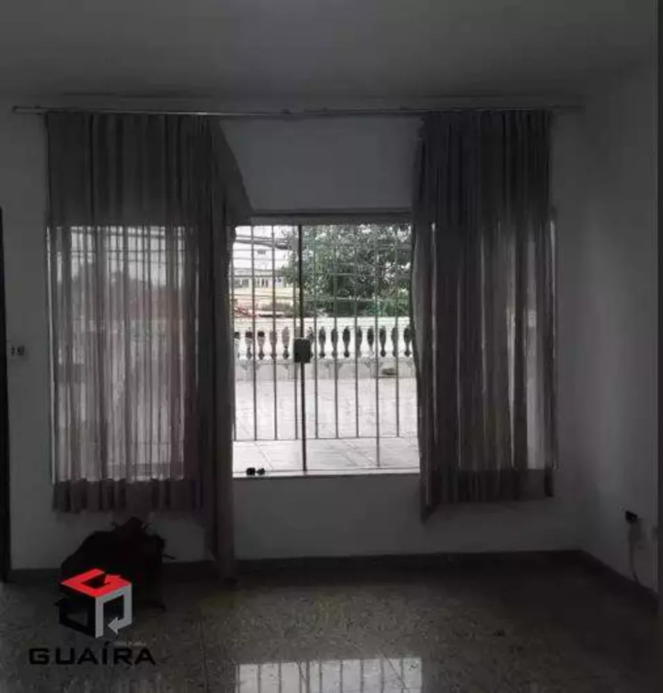 Sobrado para alugar com 3 quartos, 226m² - Foto 1