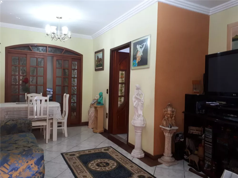 Sobrado à venda com 2 quartos, 64m² - Foto 1