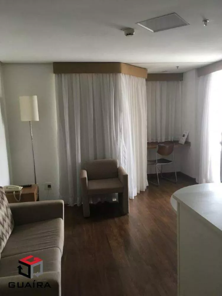 Apartamento à venda com 1 quarto, 40m² - Foto 1