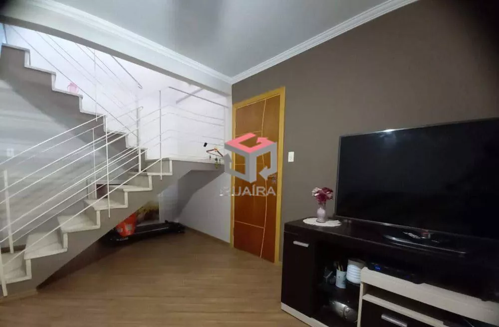 Sobrado à venda com 2 quartos, 147m² - Foto 1