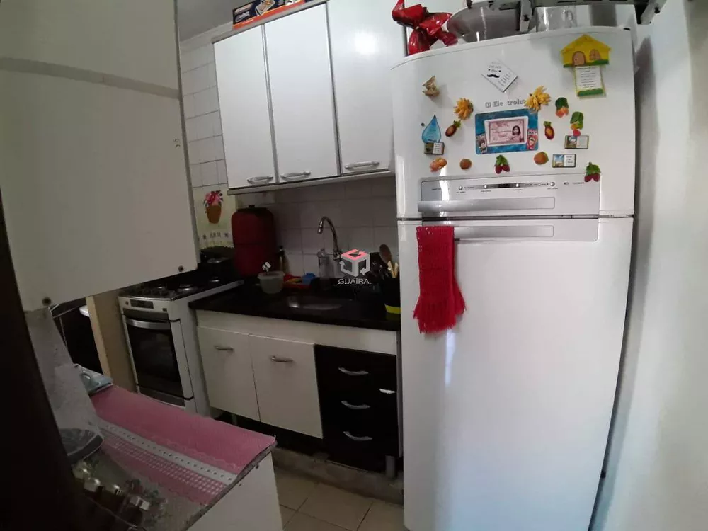 Apartamento à venda com 2 quartos, 46m² - Foto 4