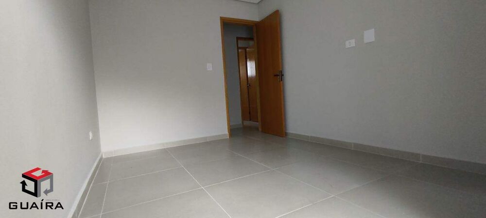 Sobrado à venda com 2 quartos, 70m² - Foto 4