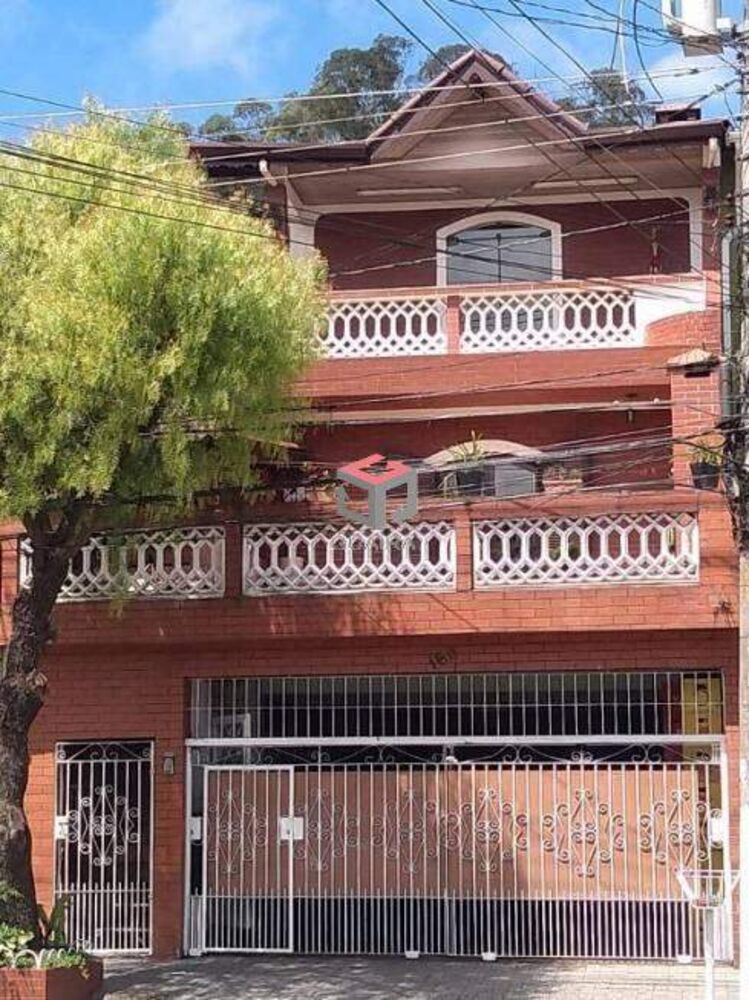 Sobrado à venda com 3 quartos, 297m² - Foto 1
