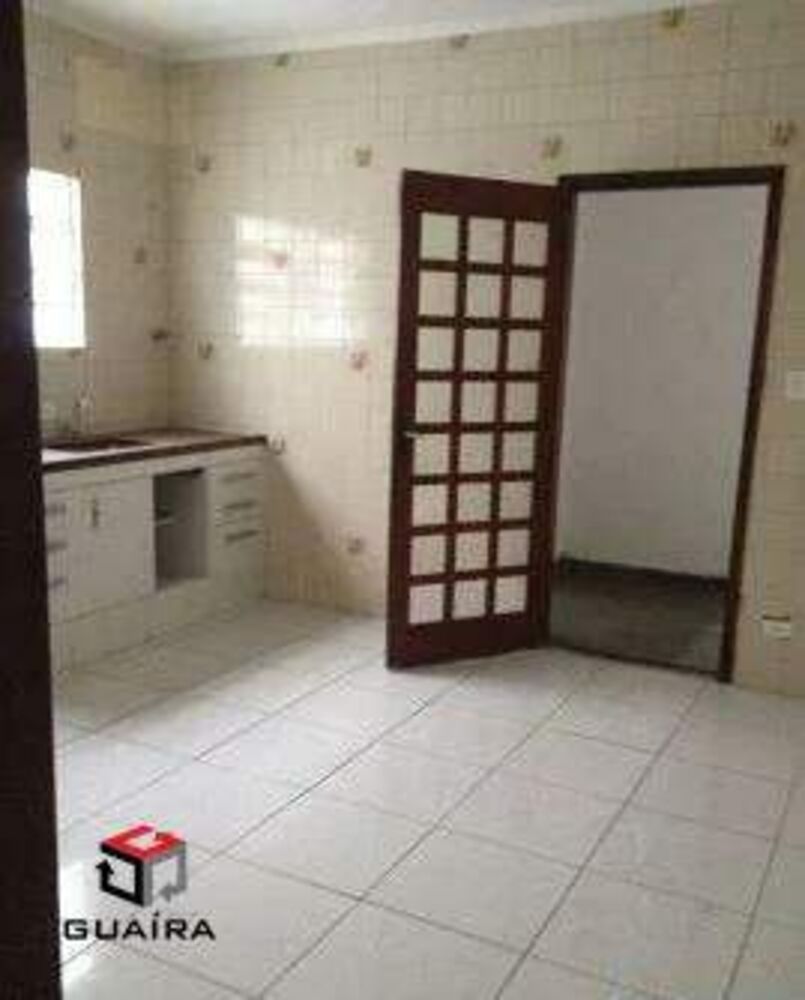 Sobrado à venda com 3 quartos, 120m² - Foto 2