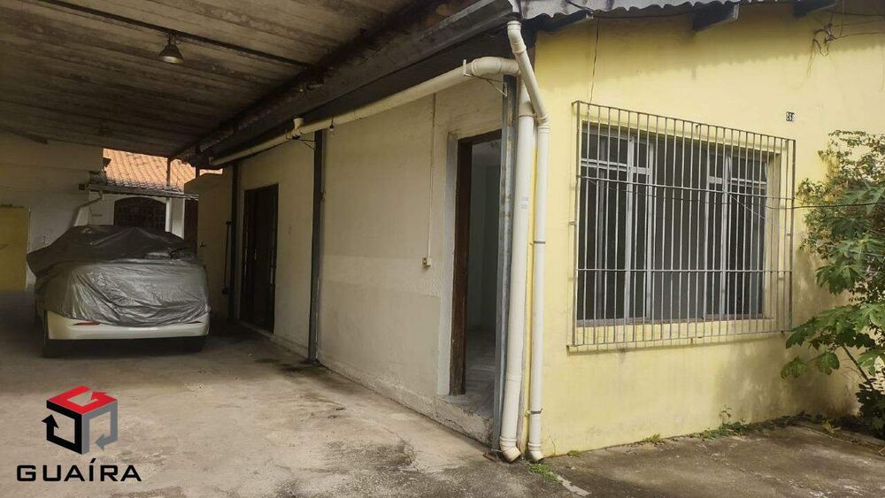 Casa à venda com 4 quartos, 180m² - Foto 1