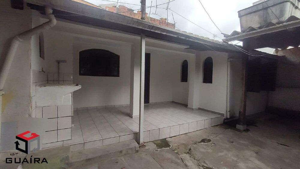 Casa à venda com 4 quartos, 180m² - Foto 4