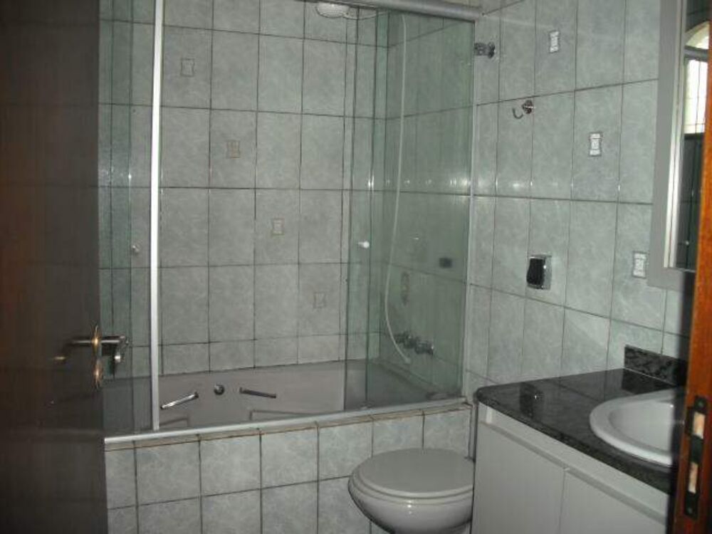 Sobrado à venda com 4 quartos, 483m² - Foto 4