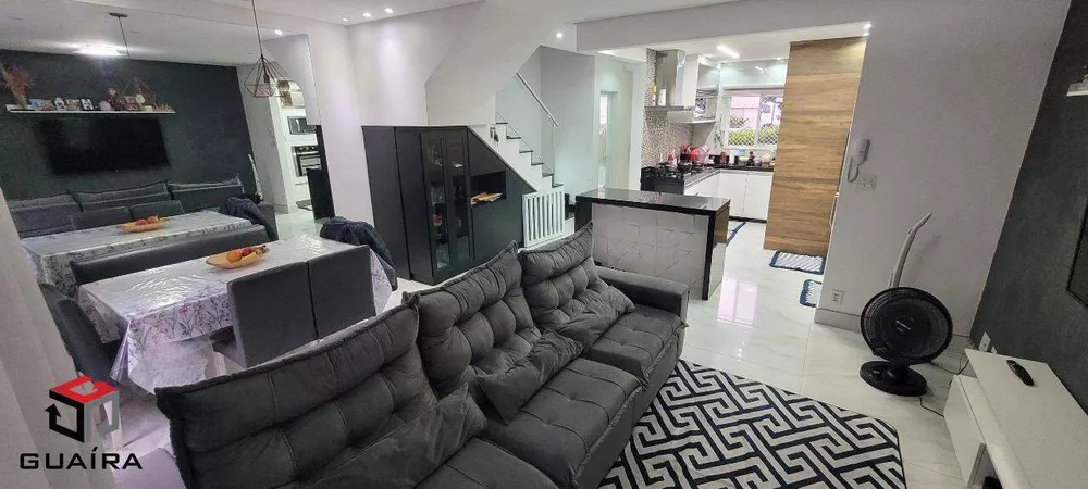 Sobrado à venda com 3 quartos, 101m² - Foto 1