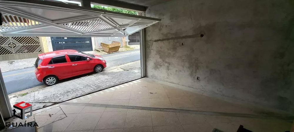 Casa à venda com 2 quartos, 200m² - Foto 4