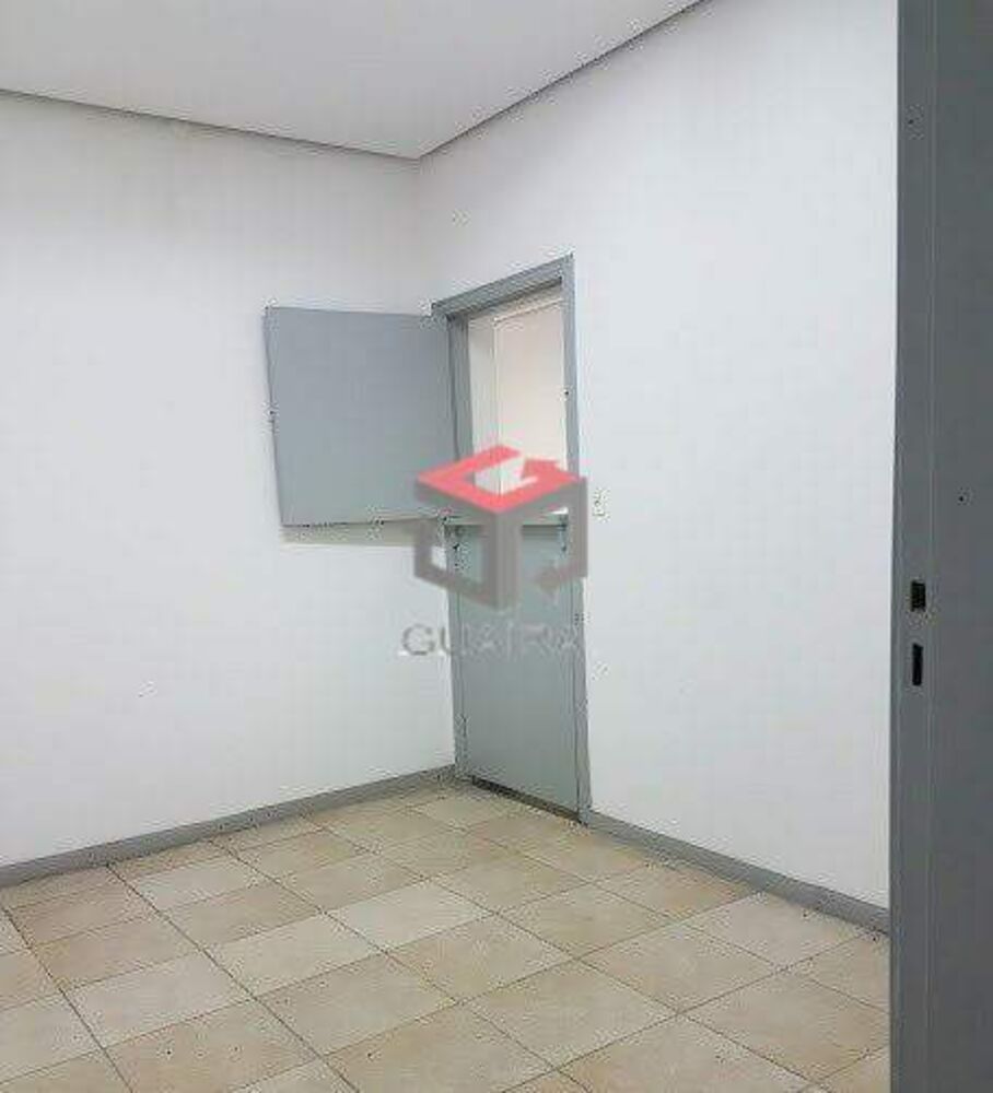 Casa para alugar com 1 quarto, 253m² - Foto 4