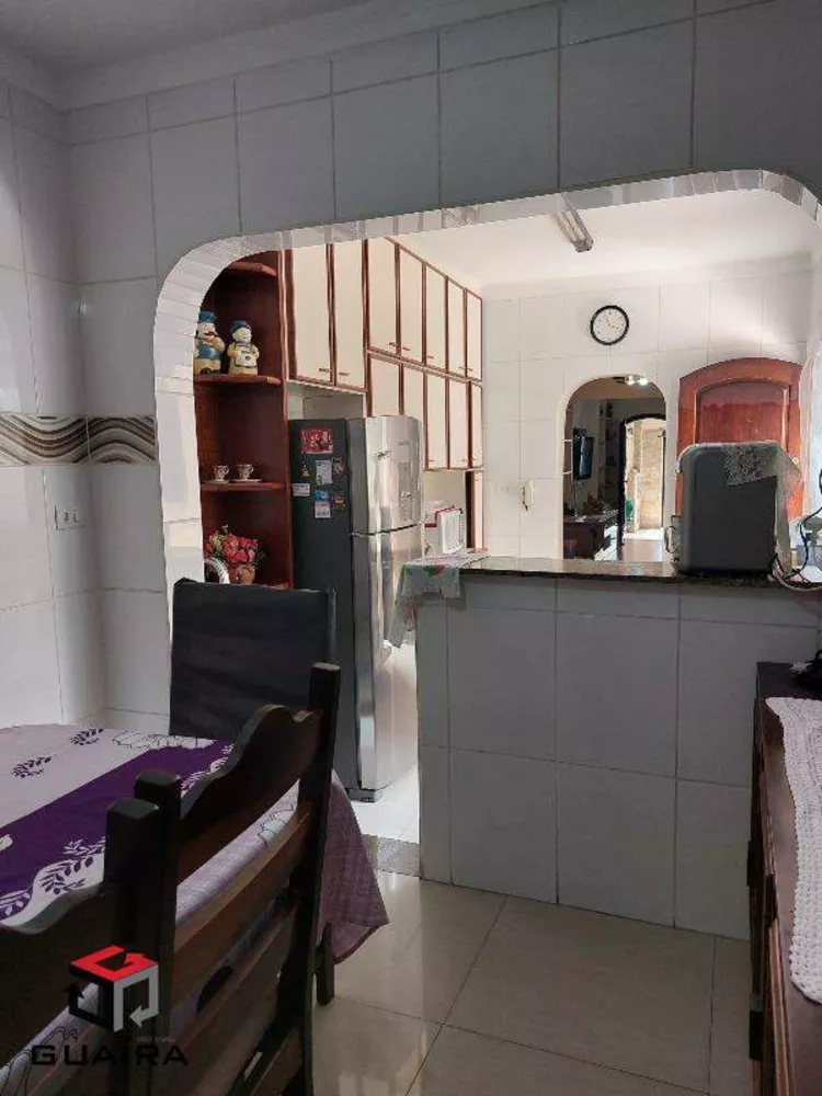 Casa à venda com 3 quartos, 164m² - Foto 5