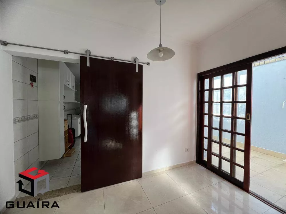 Sobrado à venda com 3 quartos, 234m² - Foto 4