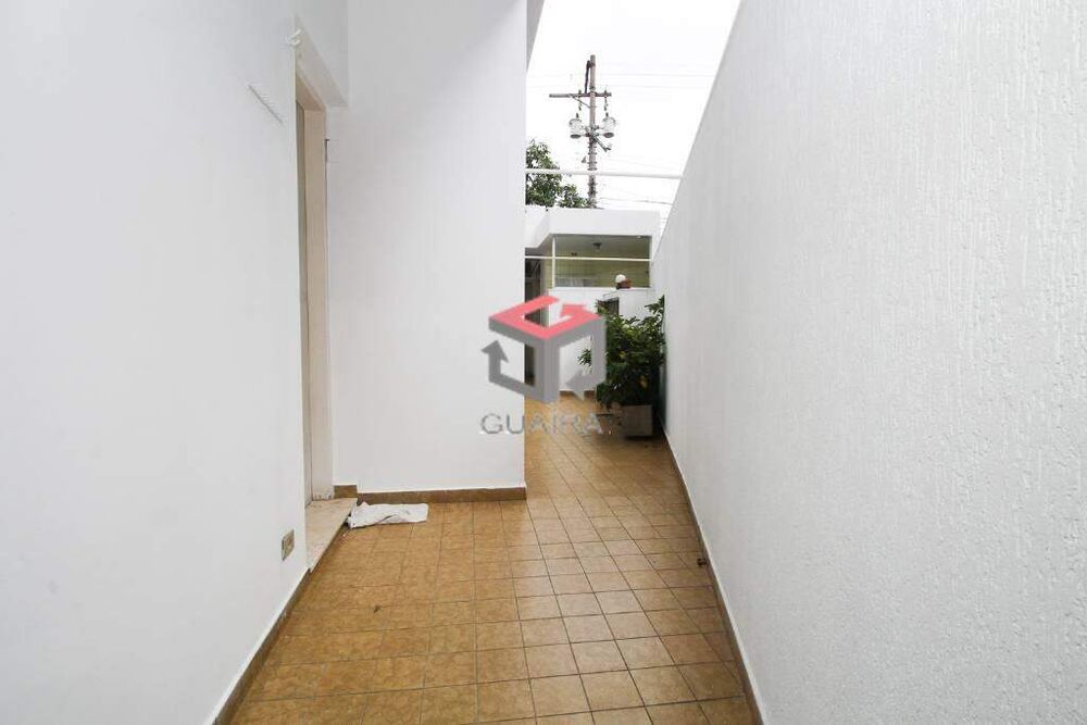Sobrado para alugar com 3 quartos, 296m² - Foto 13