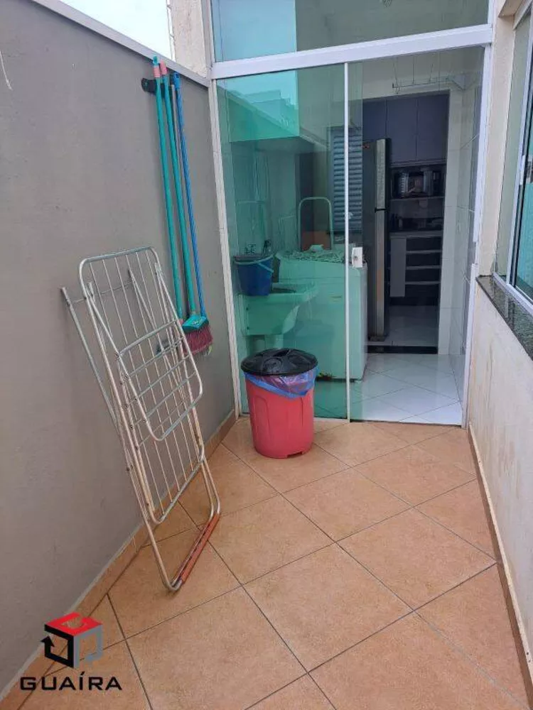 Apartamento à venda com 2 quartos, 70m² - Foto 4