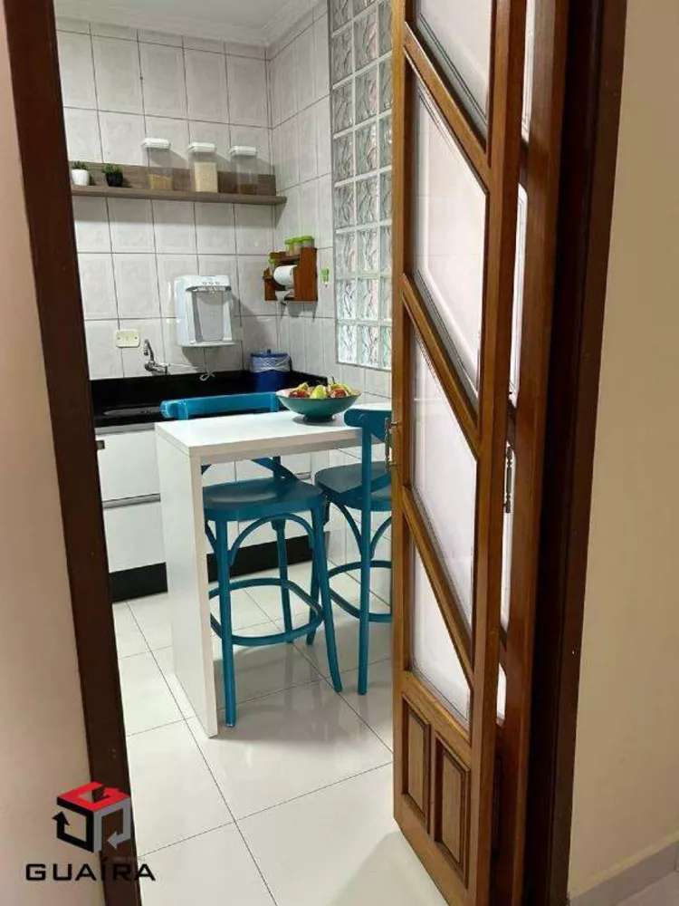 Apartamento à venda com 2 quartos, 60m² - Foto 5