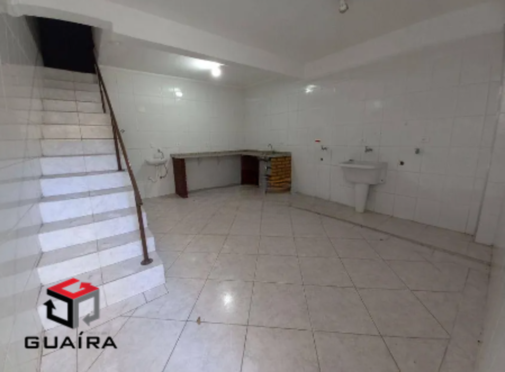 Sobrado à venda com 4 quartos, 260m² - Foto 2