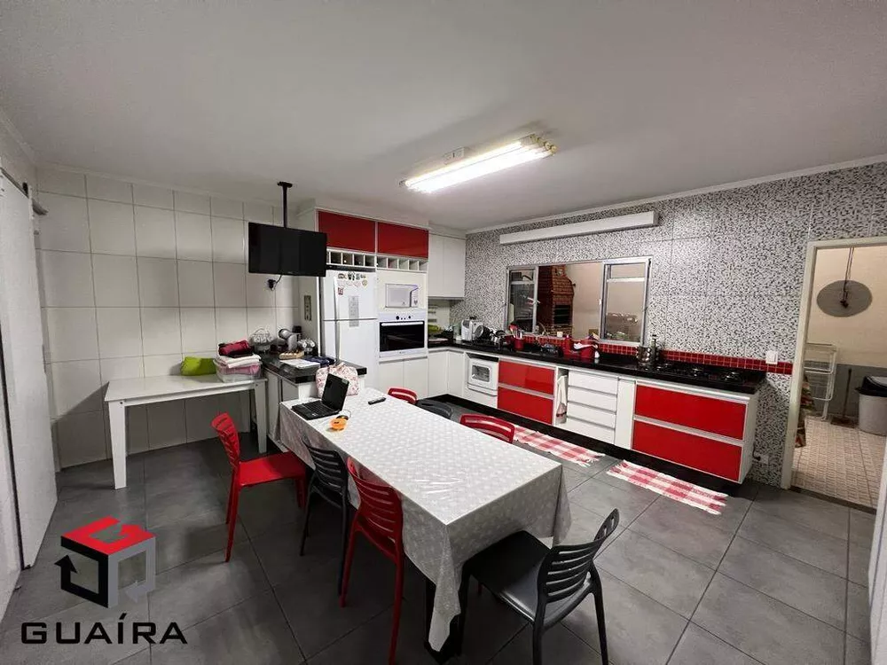 Sobrado à venda com 3 quartos, 192m² - Foto 4