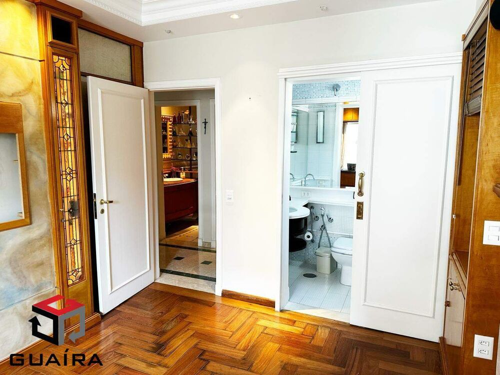 Apartamento à venda com 3 quartos, 138m² - Foto 2