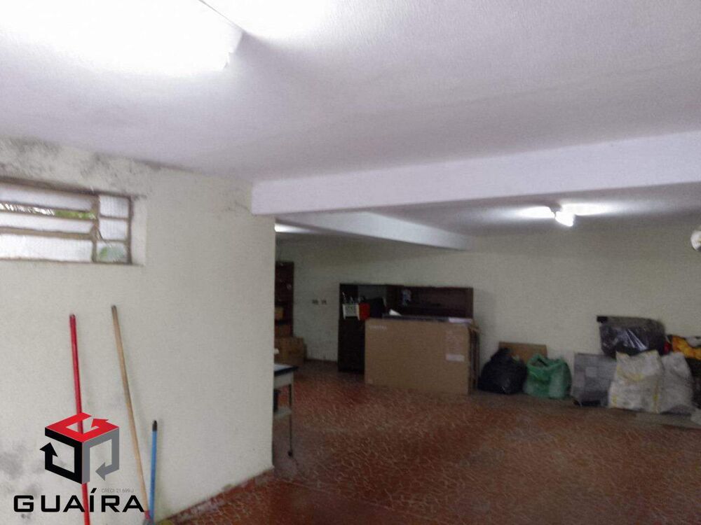 Sobrado à venda com 2 quartos, 210m² - Foto 8