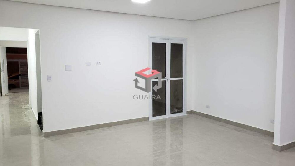 Sobrado à venda com 3 quartos, 170m² - Foto 1