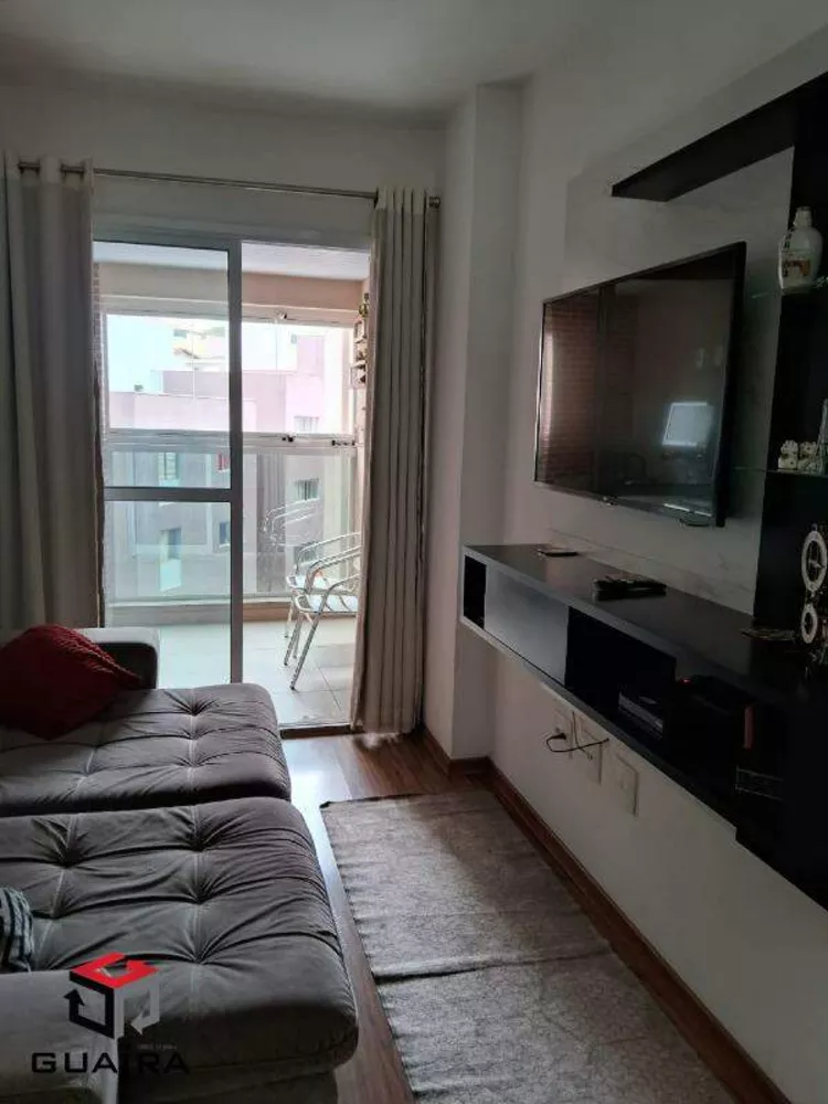 Apartamento à venda com 3 quartos, 84m² - Foto 2