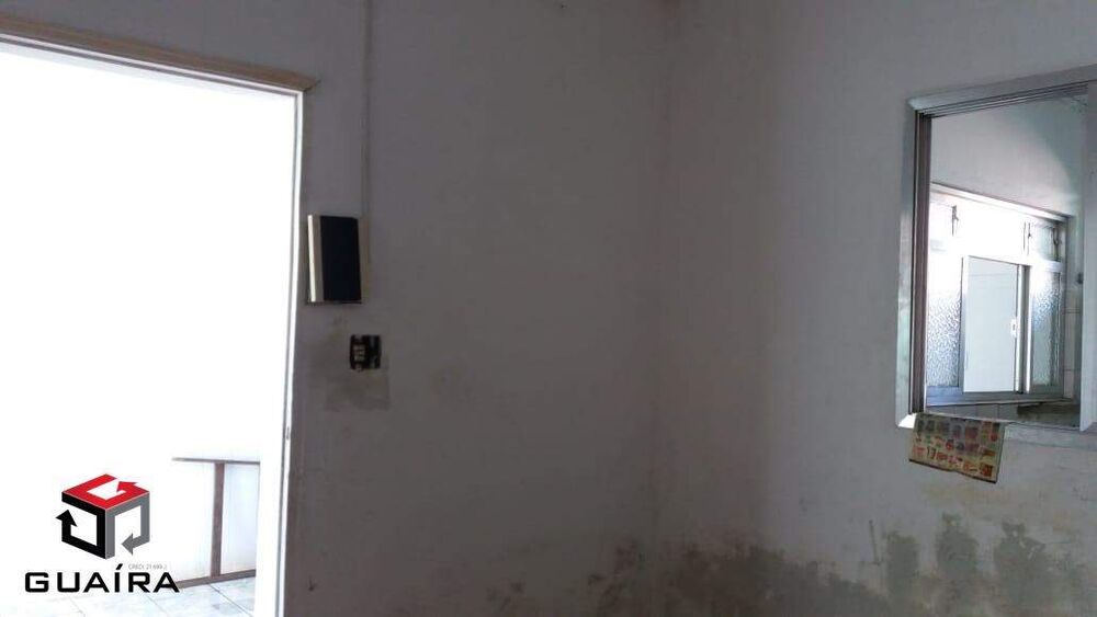 Terreno à venda com 4 quartos, 250m² - Foto 18