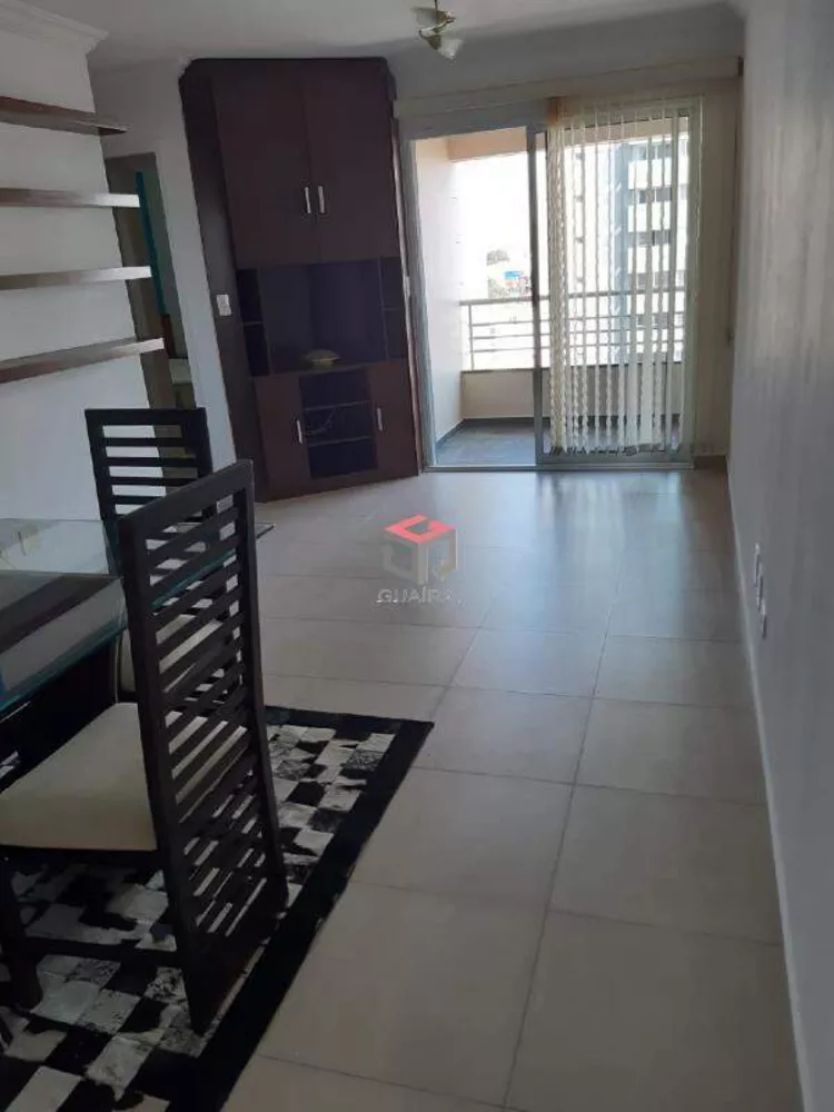 Apartamento à venda com 2 quartos, 68m² - Foto 2