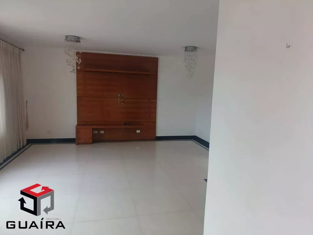 Casa à venda com 3 quartos, 253m² - Foto 4