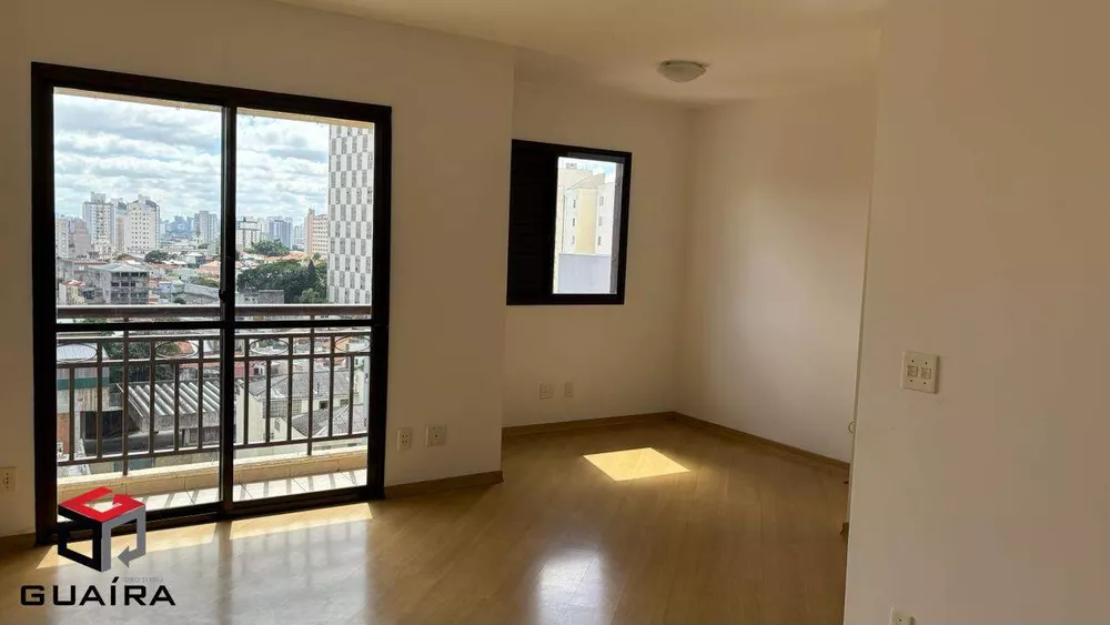 Apartamento à venda com 2 quartos, 65m² - Foto 2