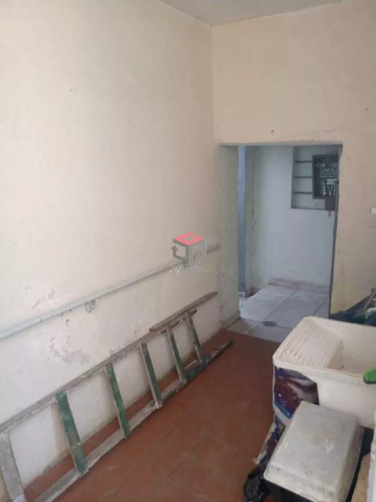 Casa à venda com 4 quartos, 200m² - Foto 11