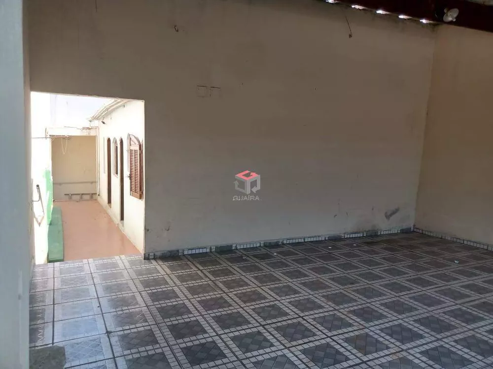 Casa à venda com 4 quartos, 200m² - Foto 3