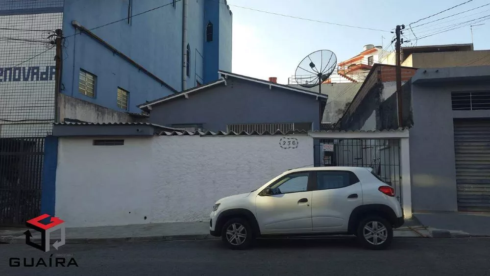 Casa à venda com 4 quartos, 200m² - Foto 1