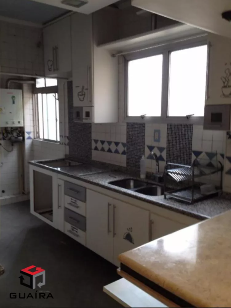 Apartamento à venda com 3 quartos, 68m² - Foto 2