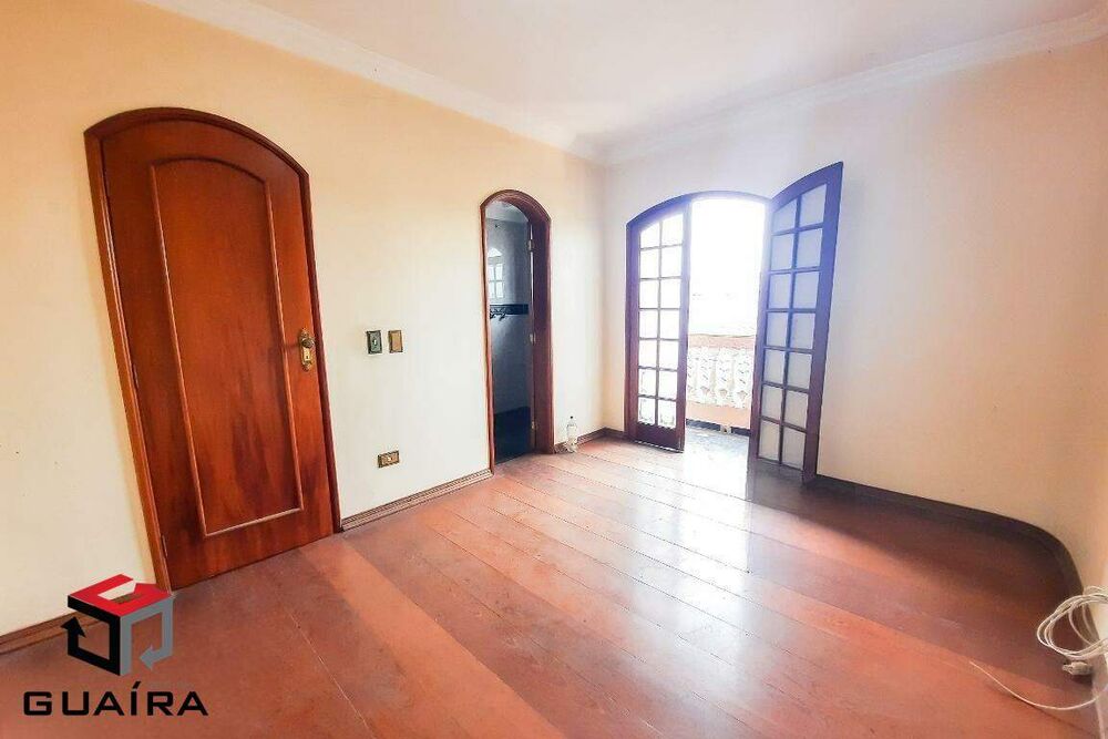 Sobrado à venda com 4 quartos, 609m² - Foto 2
