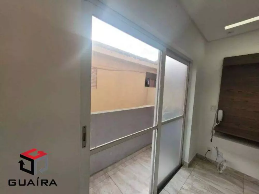 Apartamento à venda com 2 quartos, 62m² - Foto 4