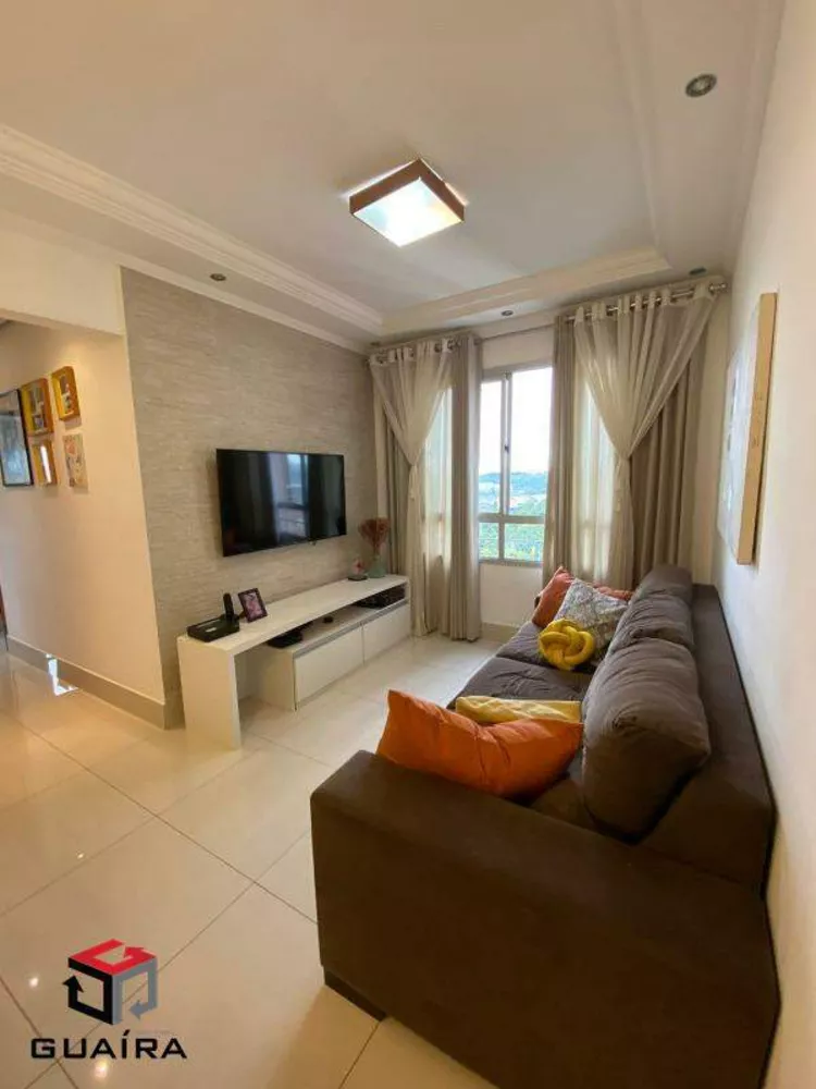 Apartamento à venda com 3 quartos, 60m² - Foto 1