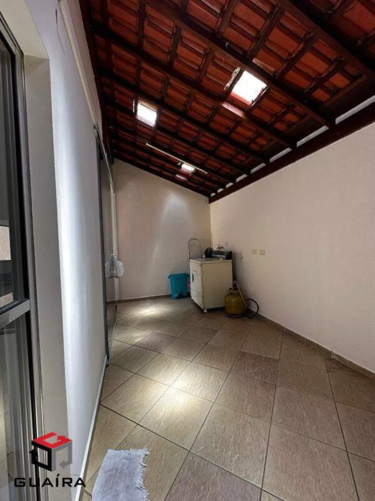 Sobrado à venda com 3 quartos, 72m² - Foto 4