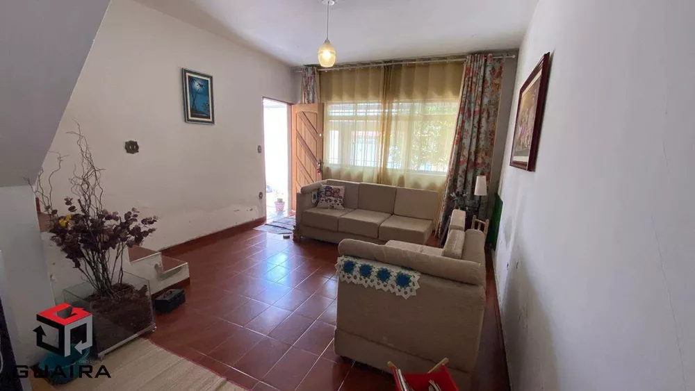 Sobrado à venda com 4 quartos, 151m² - Foto 1