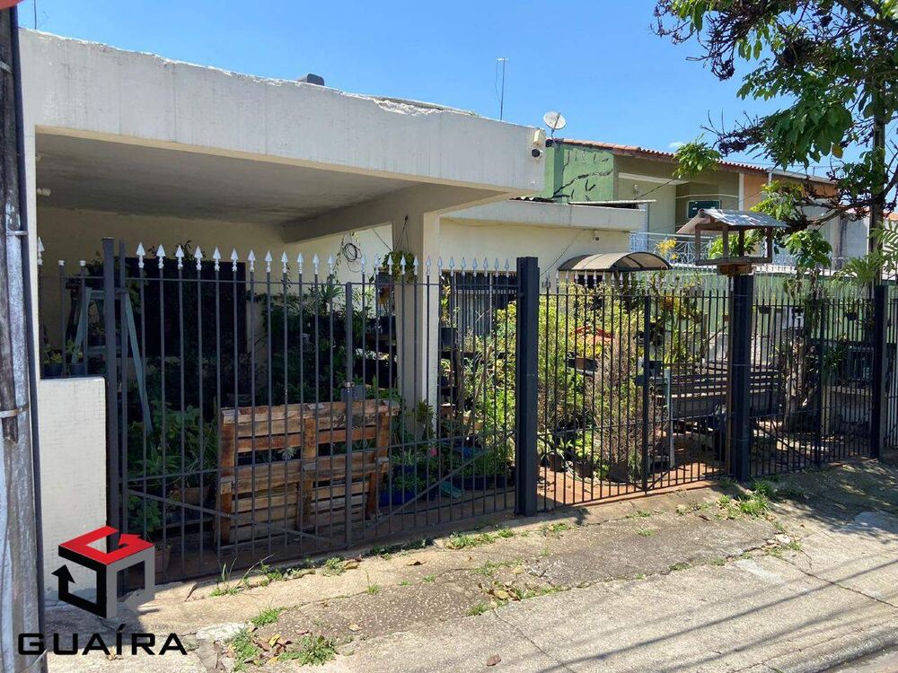 Casa à venda com 3 quartos, 156m² - Foto 2
