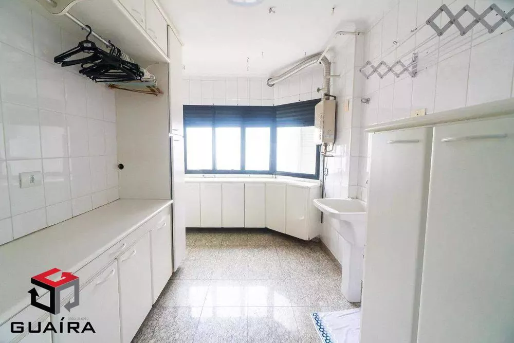 Apartamento à venda com 3 quartos, 140m² - Foto 3