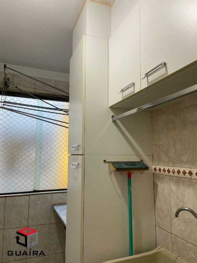Apartamento à venda com 3 quartos, 80m² - Foto 4