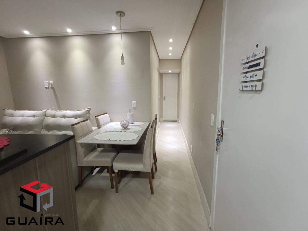 Apartamento à venda com 2 quartos, 44m² - Foto 3