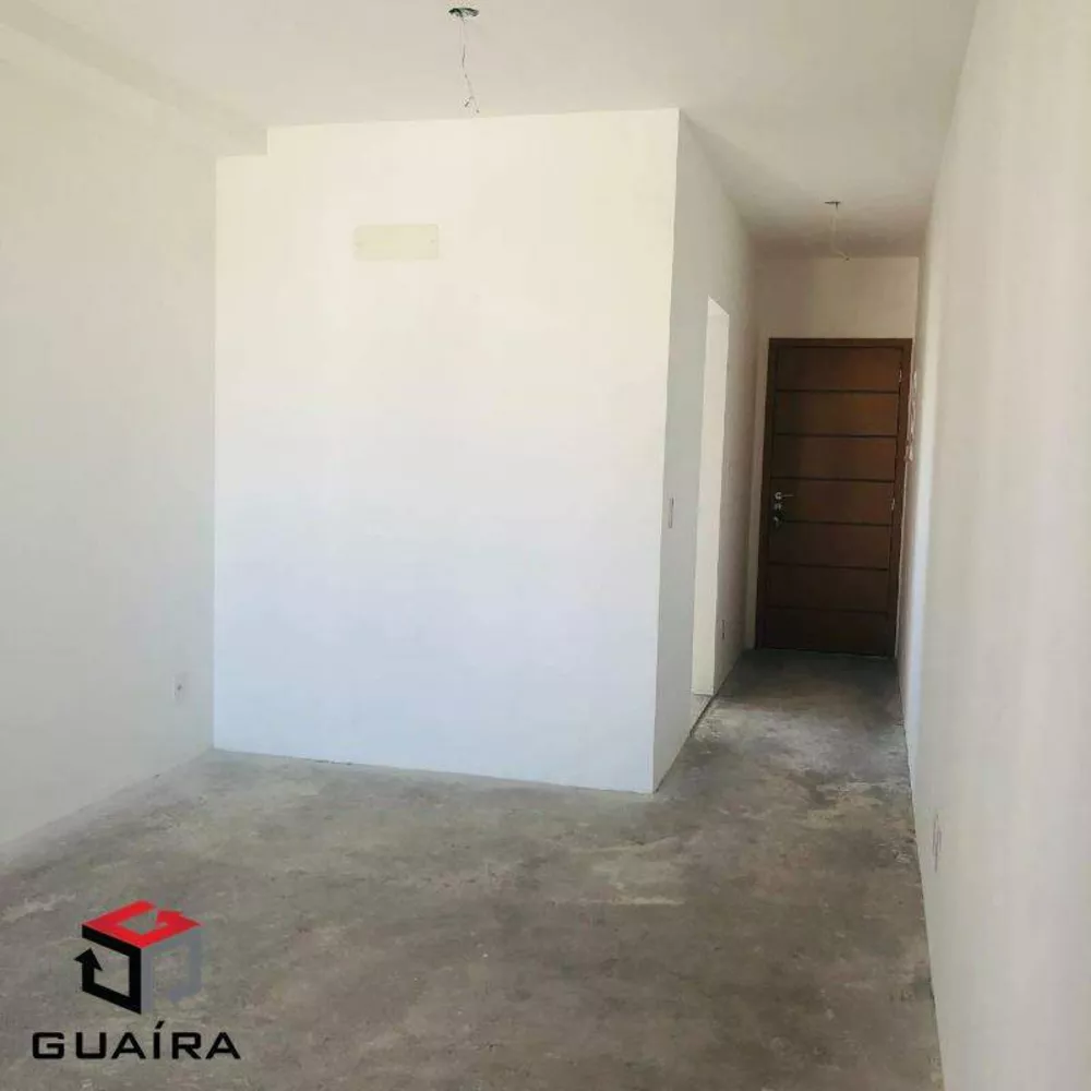 Apartamento à venda com 2 quartos, 64m² - Foto 1