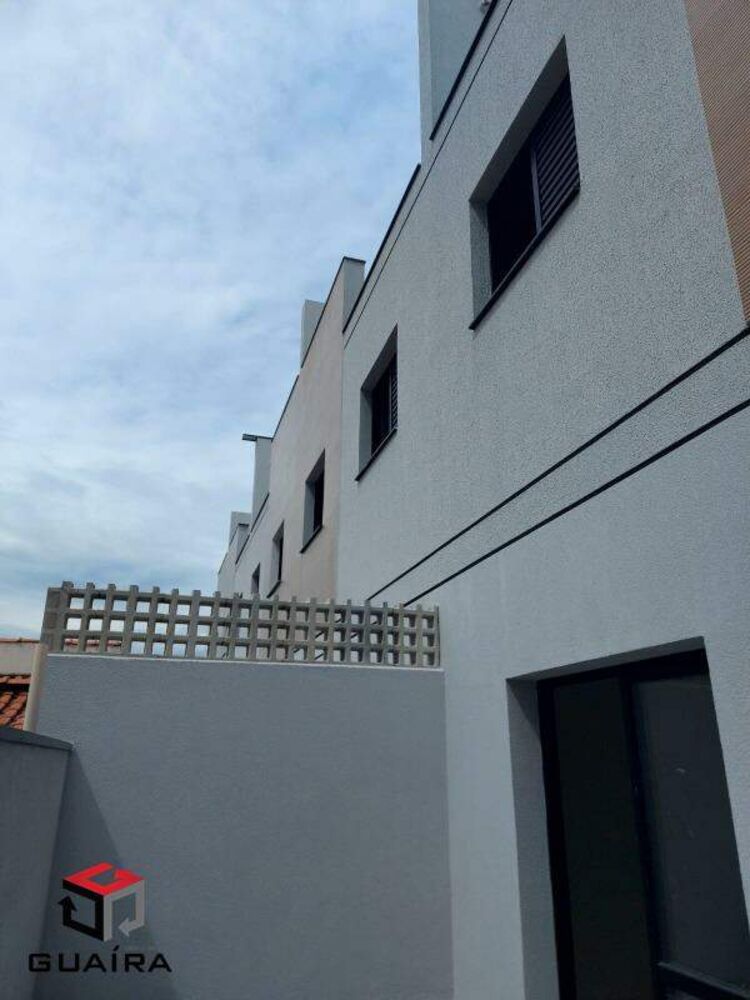 Sobrado à venda com 2 quartos, 90m² - Foto 4
