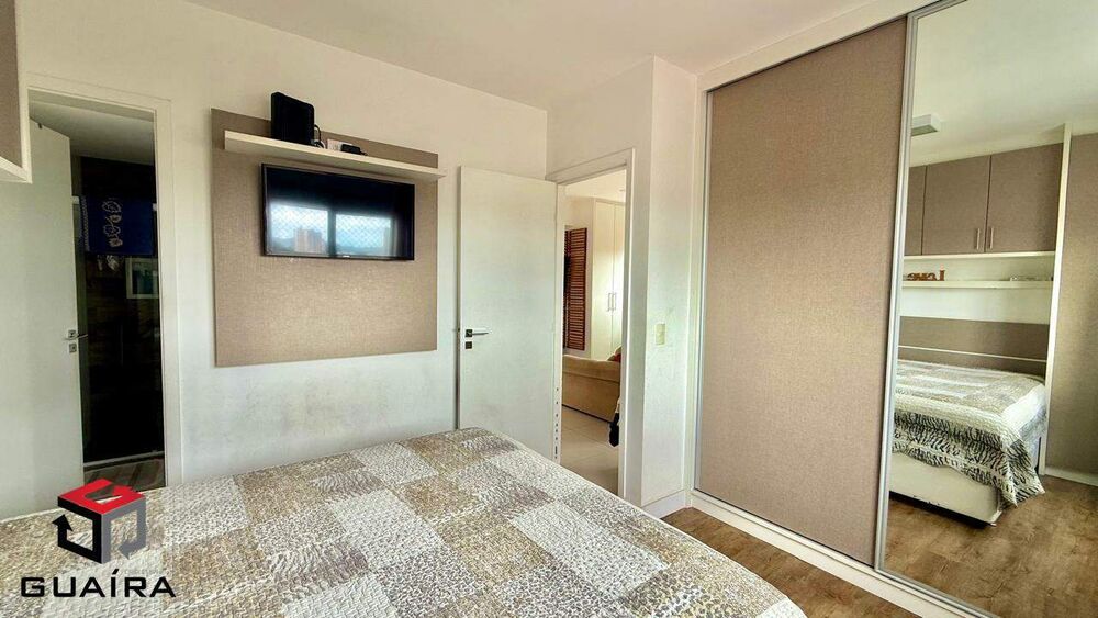 Apartamento à venda com 2 quartos, 75m² - Foto 2